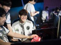 雷电竞-Uzi巅峰对决，TheShy与80激战切尔西分钟，连败胜负难料！的简单介绍