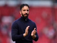 雷竞技-英超今晚走向成谜；曼联强势反弹；赛场秩序良好；球探报告显示潜力(今晚英超曼联直播)