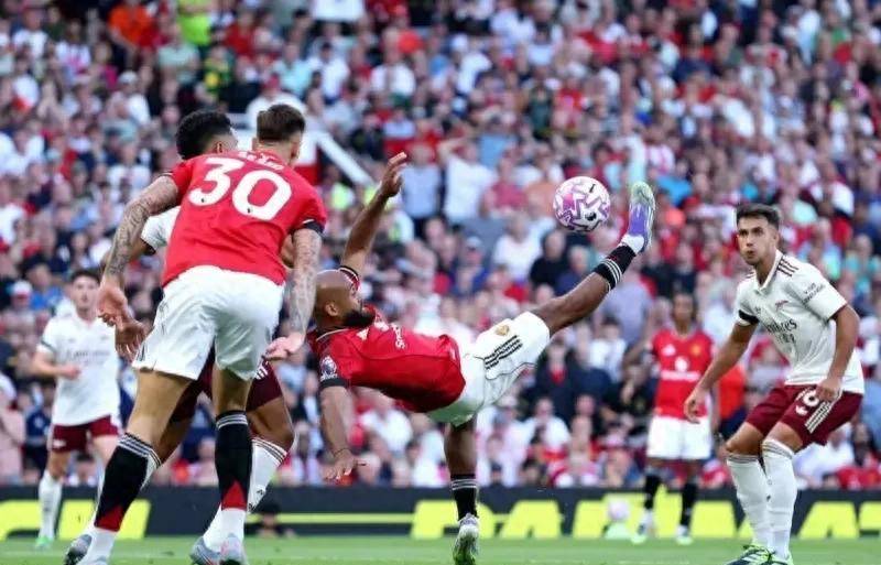 包含萨拉赫爆冷击败阿森纳,关键助攻引爆全场!的词条 包含萨拉赫爆冷击败阿森纳,关键助攻引爆全场!的词条