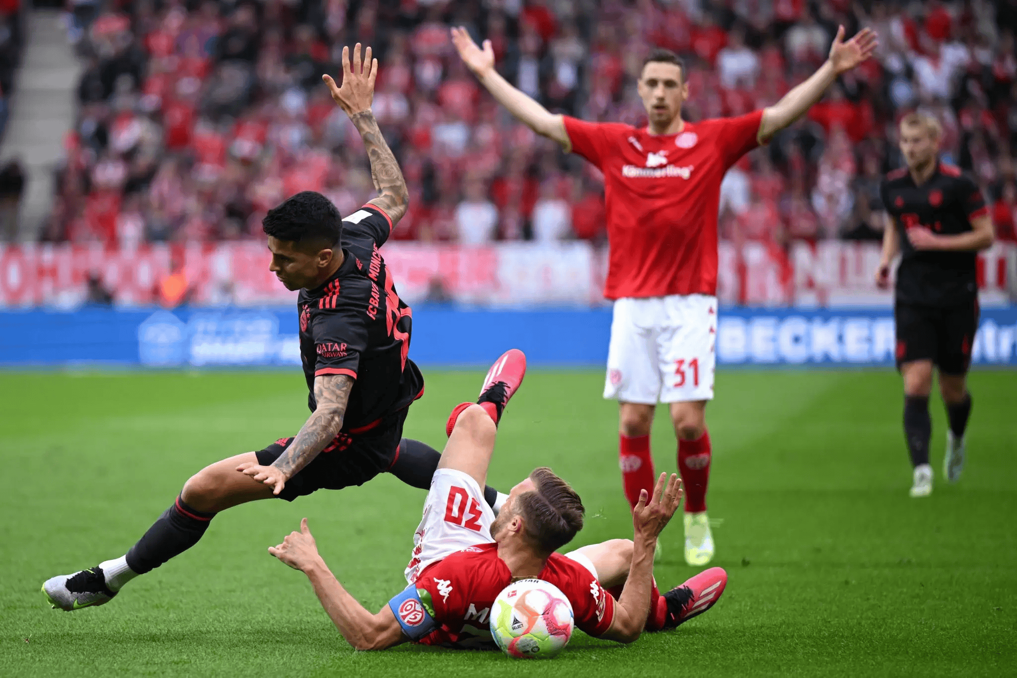 萨拉赫关键节点绝杀，巴黎圣日耳曼带队取胜！的简单介绍